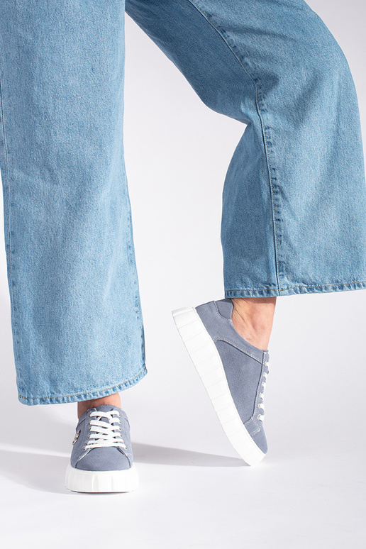 Botín celeste con plataforma Piel... Botín celeste con plataforma Piel...