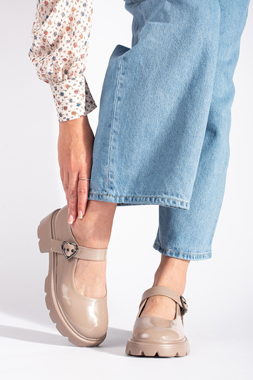 Mocasines beige con efecto... 2