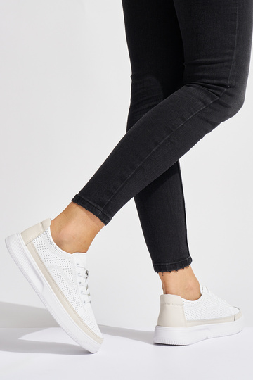 Zapatos de piel calada en... 2