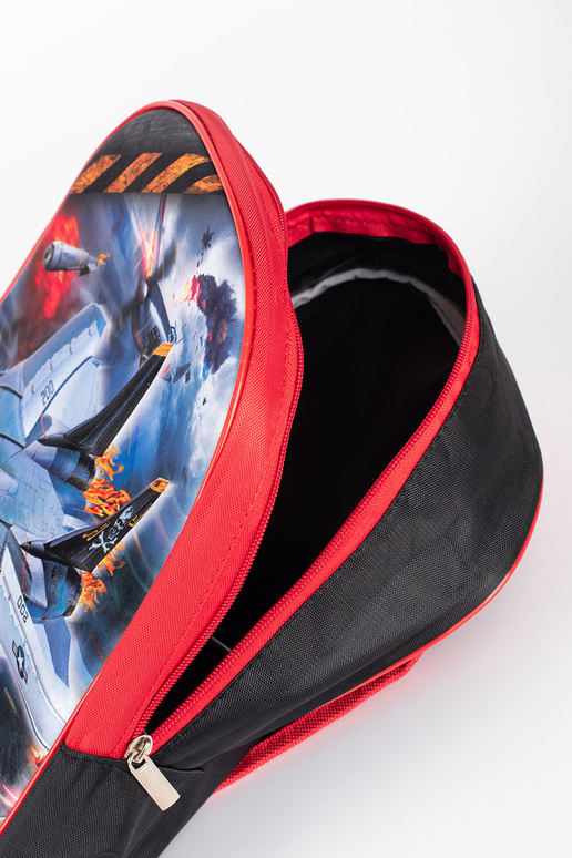 Mochila negra y roja para niño ze...