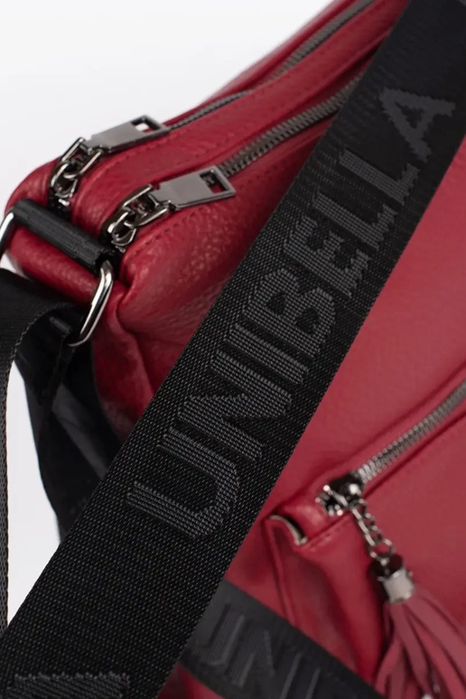Bolso de mujer rojo tipo mochila con... Bolso de mujer rojo tipo mochila con...
