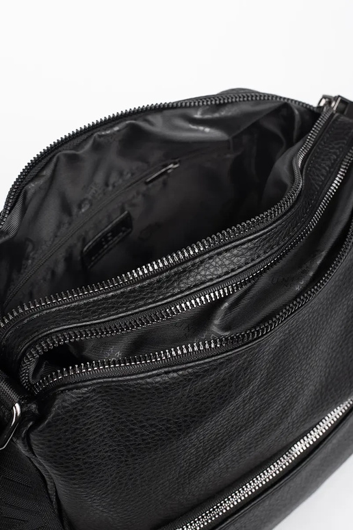 Bolso de mujer negro tipo mochila con... Bolso de mujer negro tipo mochila con...