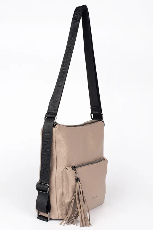 Bolso de mujer tipo mochila color... Bolso de mujer tipo mochila color...