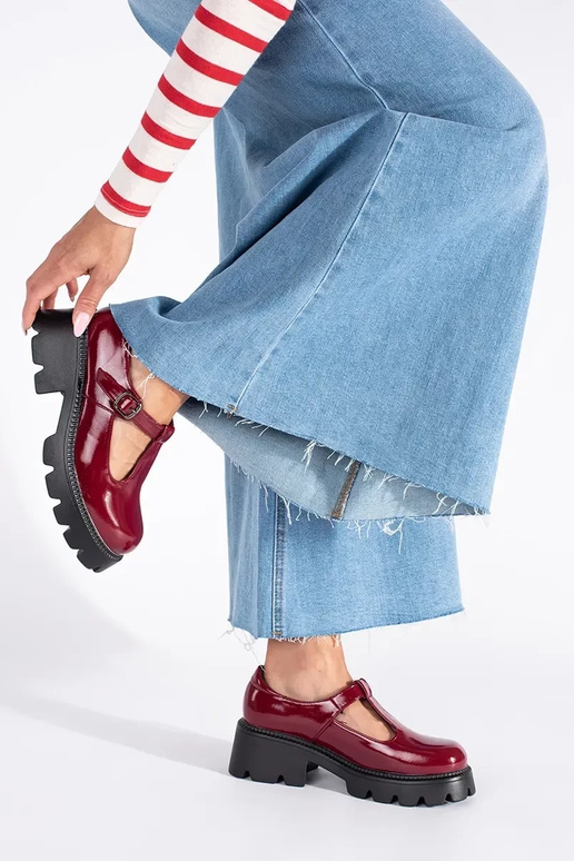 borgoña lacado zapatos de mujer con...