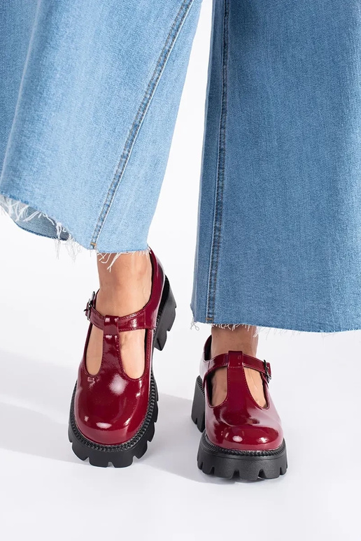 borgoña lacado zapatos de mujer con...