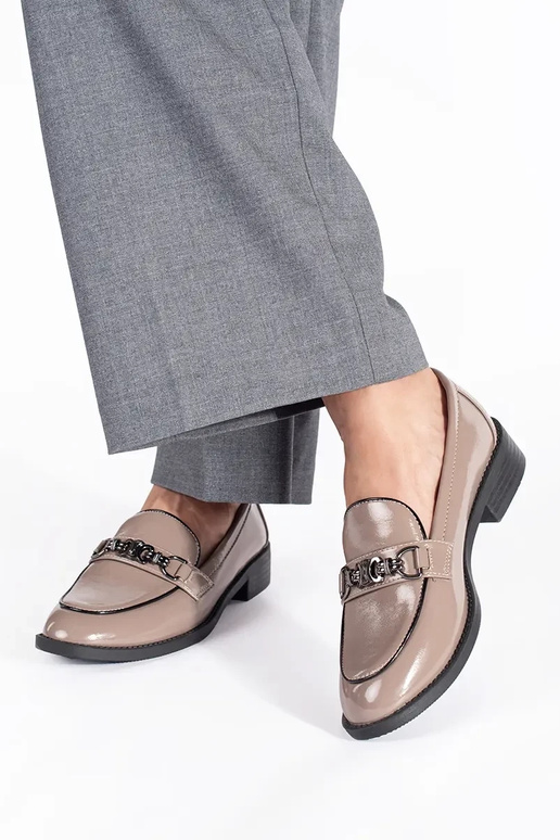 con efecto barniz beige mocasines de... con efecto barniz beige mocasines de...