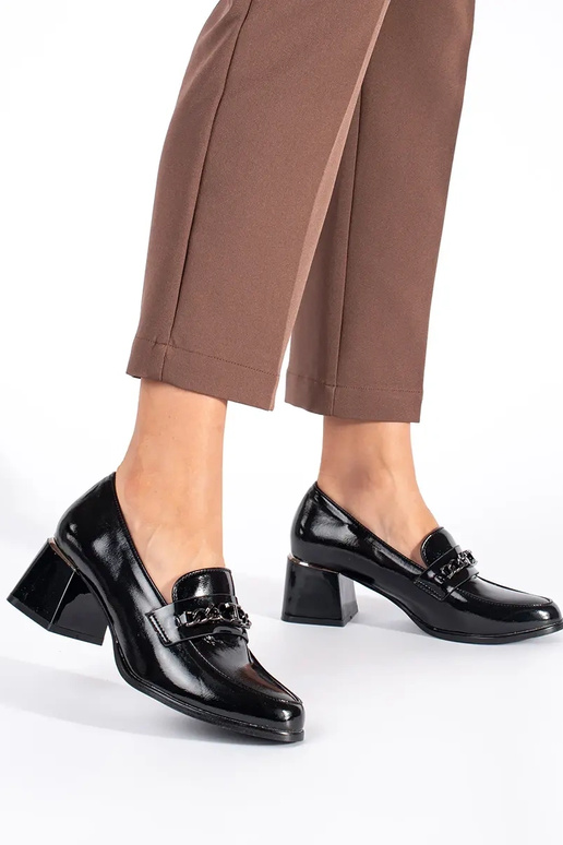 de color negro mujer medio zapatos en... de color negro mujer medio zapatos en...