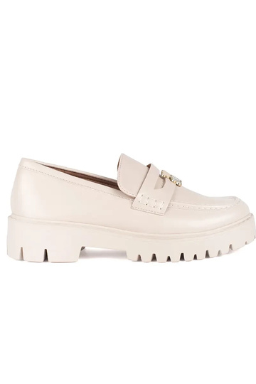 beige mocasines de mujer...