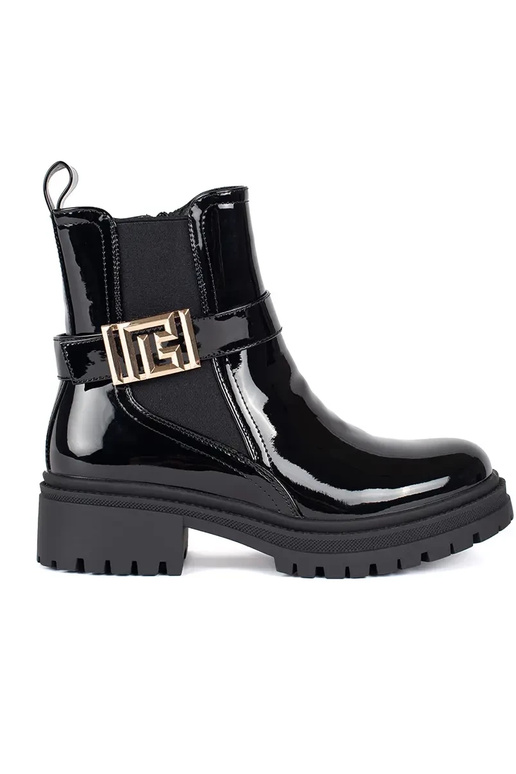 con efecto barniz de color negro...