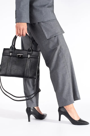 modelo clásico elegante de... 2