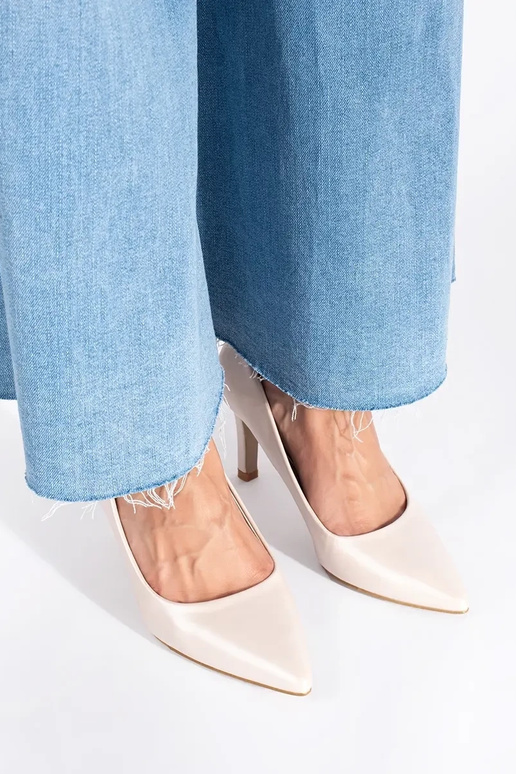 modelo clásico elegante perłoAe... modelo clásico elegante perłoAe...