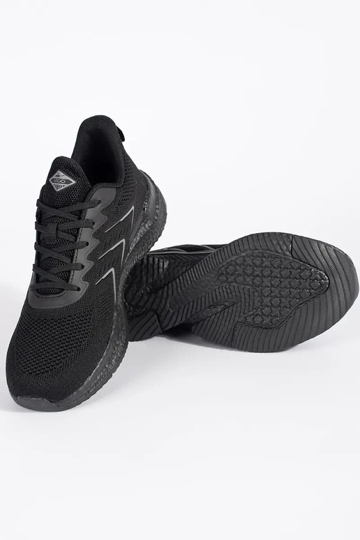 Zapatillas negras con cordones