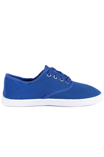 Zapatos azules con cordones...