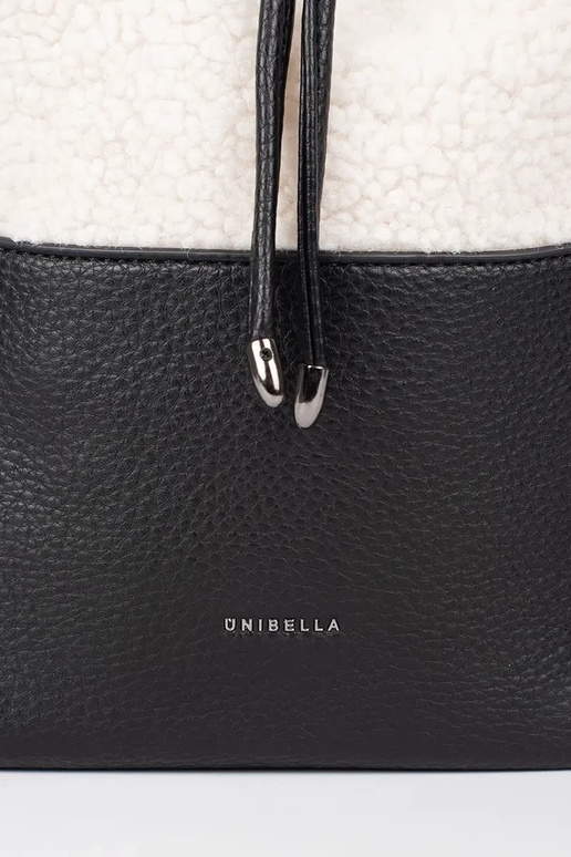 Elegante bolso negro con piel