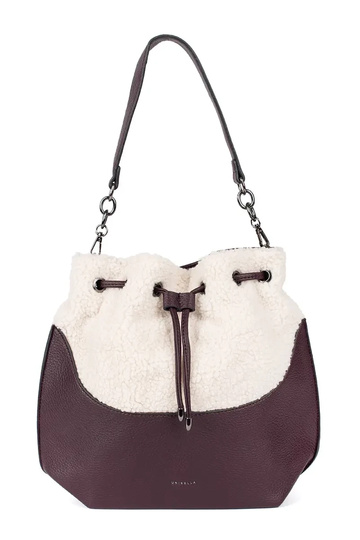 Elegante bolso marrón...