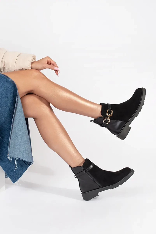 Zapatos negros de mujer con hebilla... Zapatos negros de mujer con hebilla...