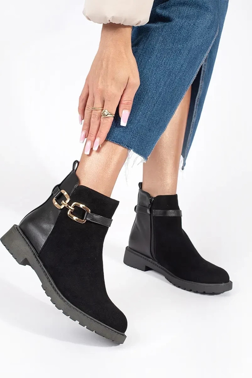 Zapatos negros de mujer con hebilla... Zapatos negros de mujer con hebilla...