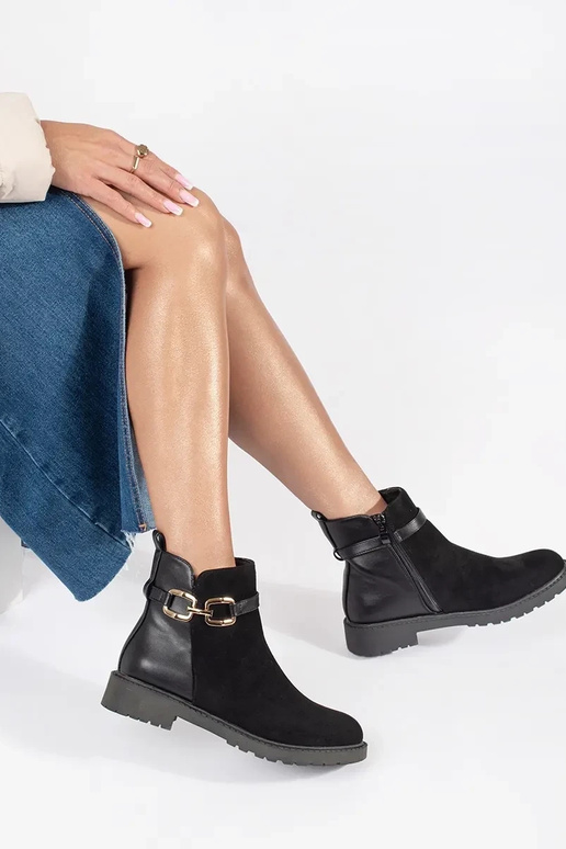 Zapatos negros de mujer con hebilla... Zapatos negros de mujer con hebilla...