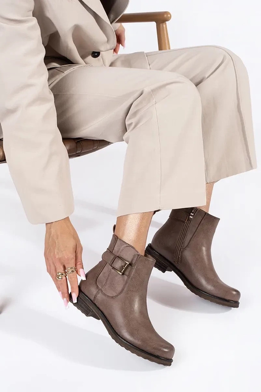 zapatos marrones de mujer con tacón bajo zapatos marrones de mujer con tacón bajo