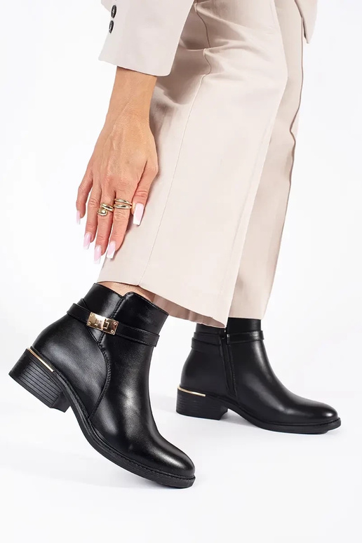 zapatos de mujer negros con elementos... zapatos de mujer negros con elementos...