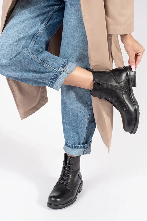 Botas con cordones de piel para mujer...