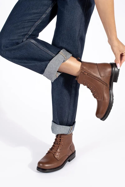 Zapatos de mujer con cordones...