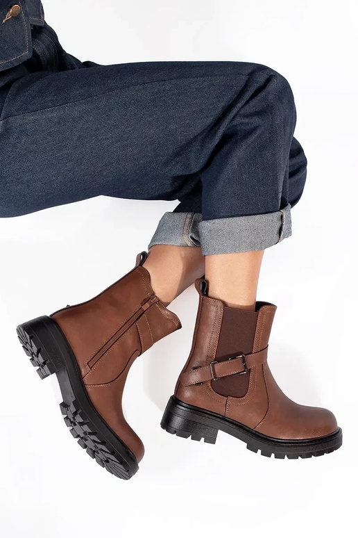 Zapatos mujer piel marrón con... Zapatos mujer piel marrón con...