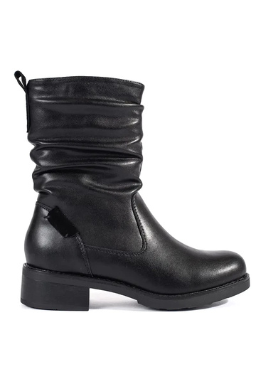 Botas de tacón bajo de...