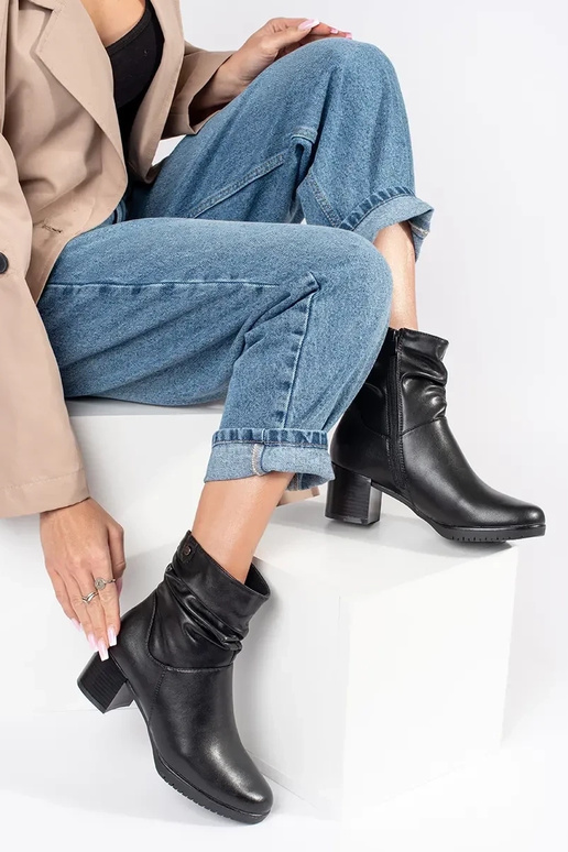 botas de tacón de cuero negro de las...