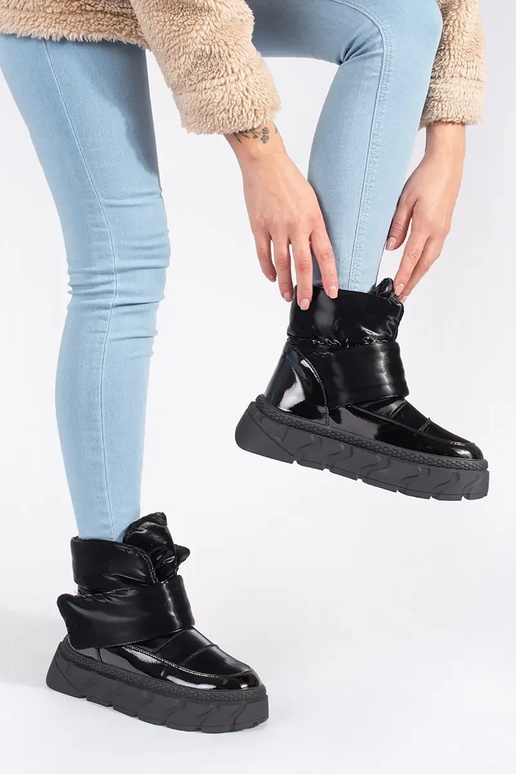 de color negro aislar Botas de nieve...