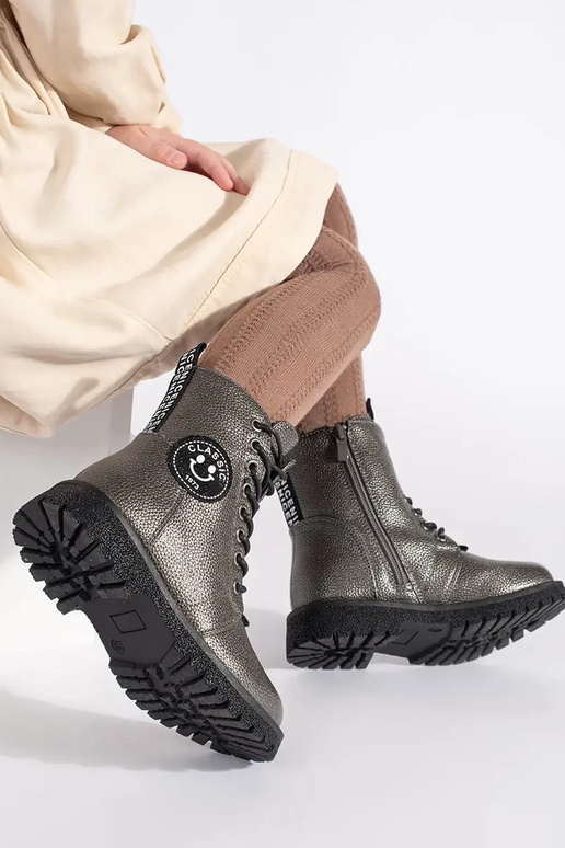 Infantil aislar atado para arriba... Infantil aislar atado para arriba...