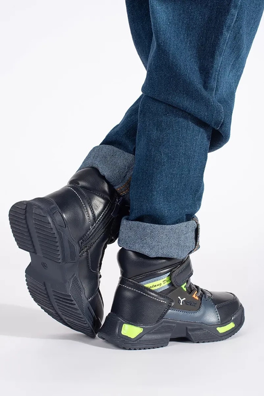 Alto aislar trzeAiki infantil