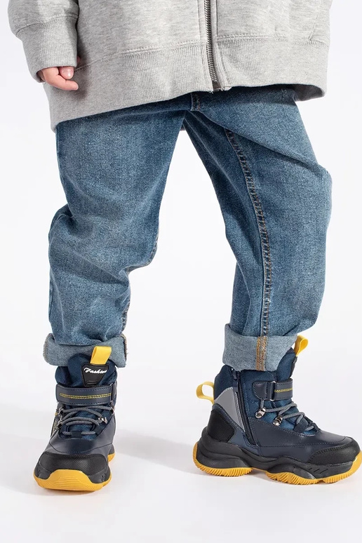 Alto aislar trzeAiki infantil