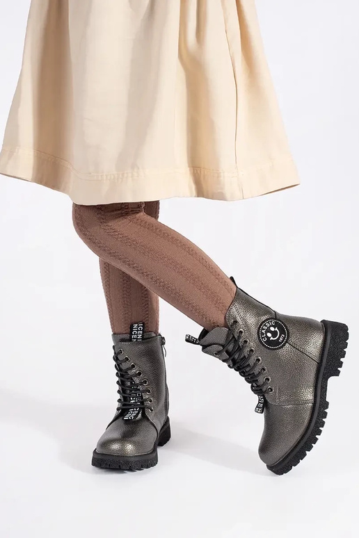 Infantil aislar atado para arriba...