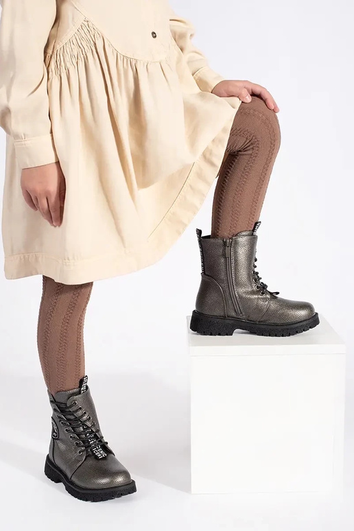 Infantil aislar atado para arriba...