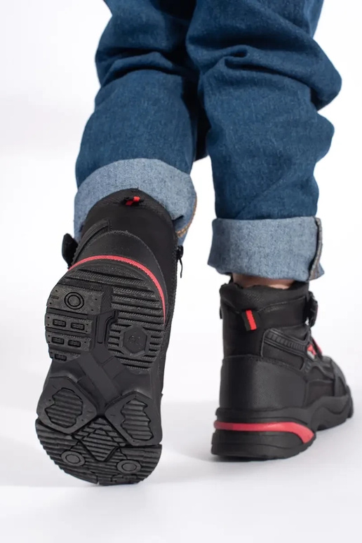 de color negro aislar trzeAiki infantil