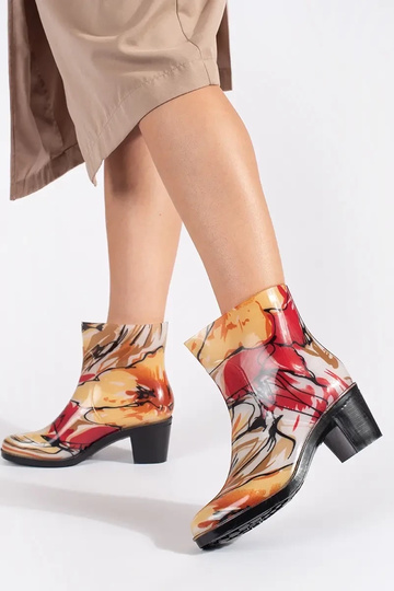 Colores diferentes botas de... 2