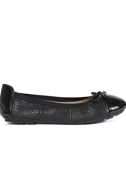 de color negro lacado bailarinas con... de color negro lacado bailarinas con...