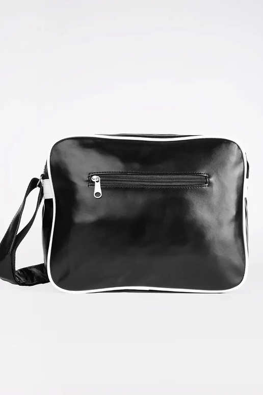 Bolso deportivo de hombro negro