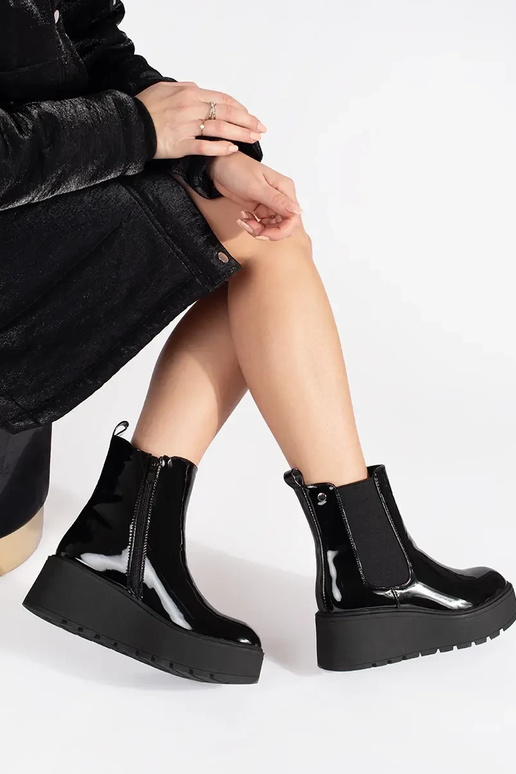 de color negro lacado Zapatos de... de color negro lacado Zapatos de...