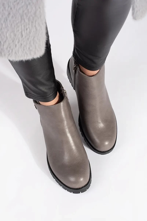 Zapatos en color gris de imitación de...