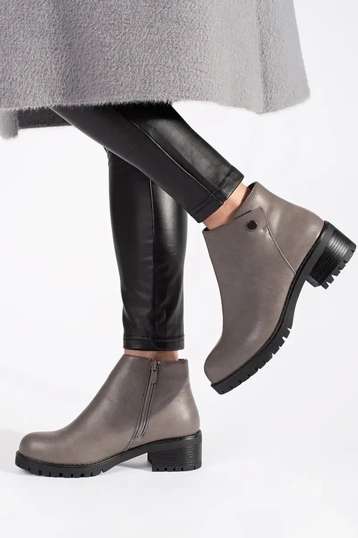 Zapatos en color gris de imitación de...