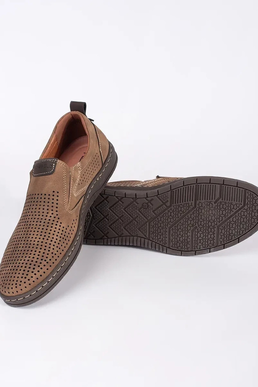 color marrón mocasines calado hombres