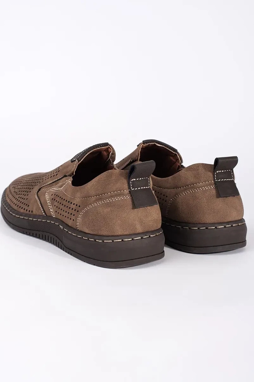 color marrón mocasines calado hombres