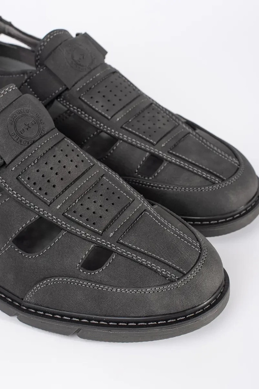 Mocasines grises de hombre con diseño...