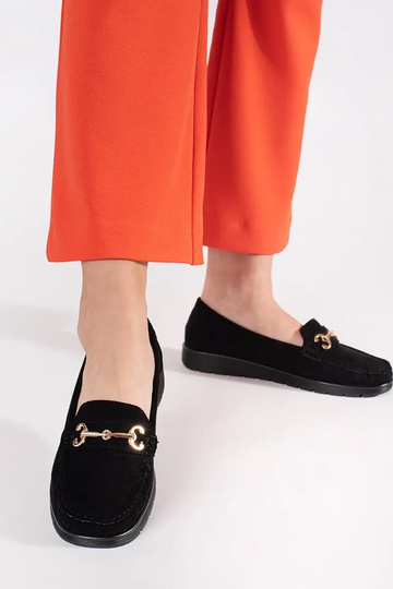 Tacones altos color arena... 2
