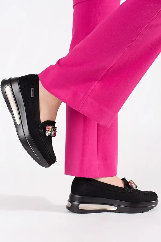 Tacones en color arena con elementos...