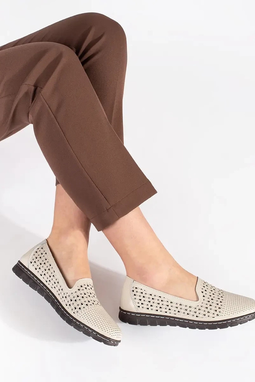 Mocasines negros de ante en suela gruesa