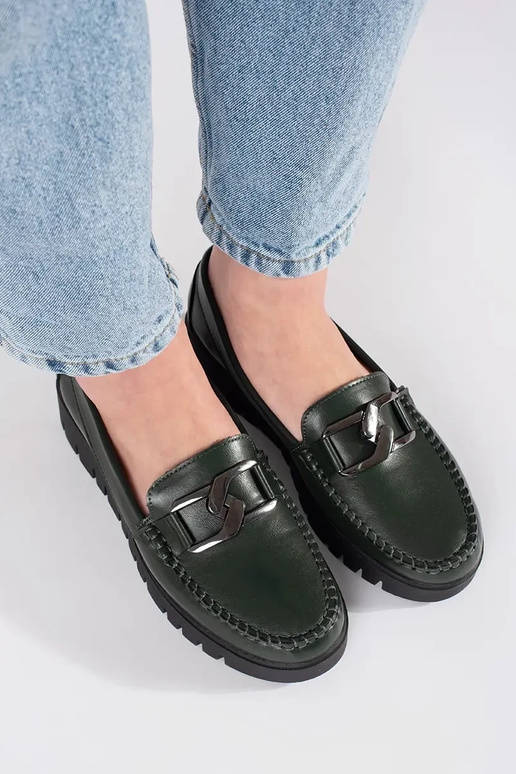 Mocasines color caqui con plataforma