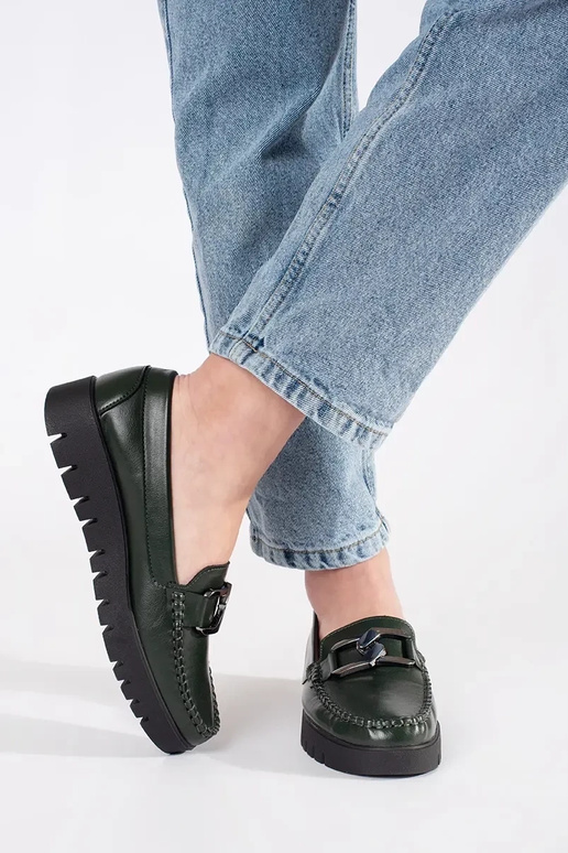 Mocasines color caqui con plataforma